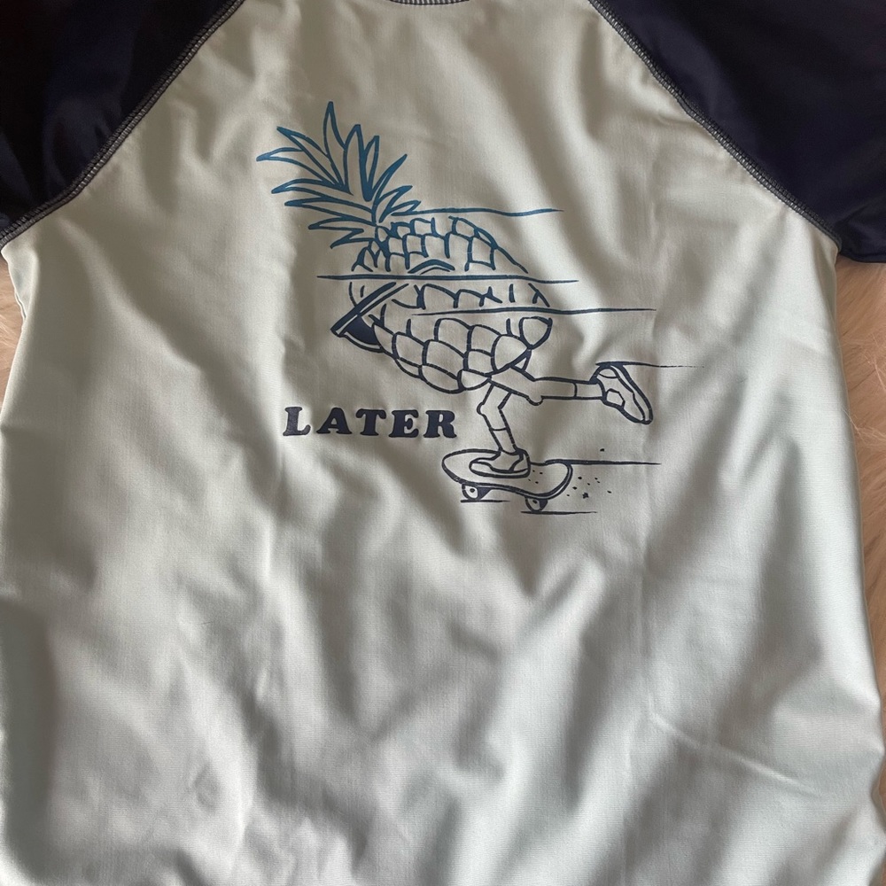 GAP Pineapple Rashguard 🍍 - Picture 6 of 6